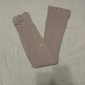 Nike flaire woman leggings